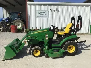 2014 John Deere 1025R