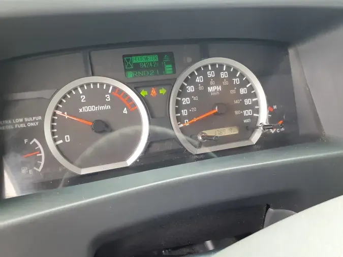 2019 ISUZU NRR