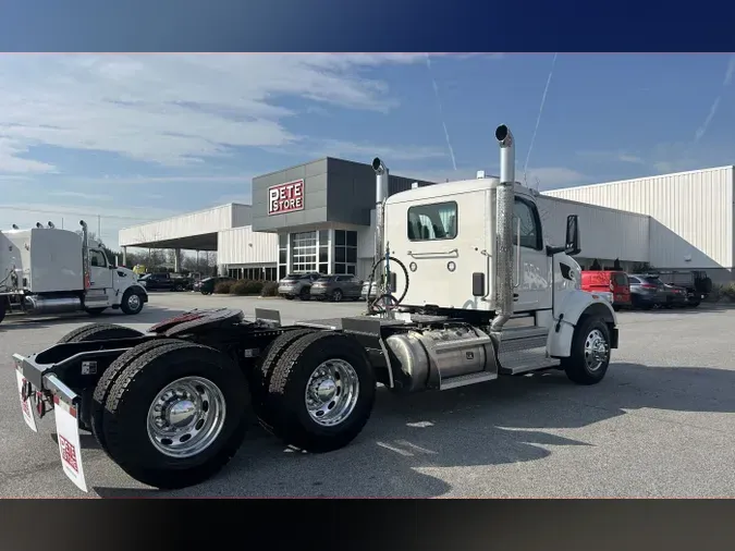 2024 Peterbilt 567