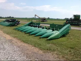 1994 John Deere 893