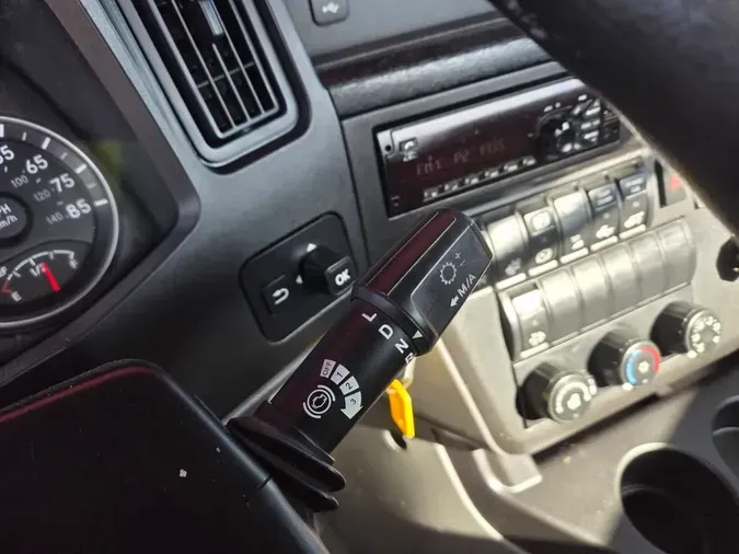 2018 NAVISTAR INTERNATIONAL LT625 DAYCAB T/A02fb6205002170a69962a8e12ba625cc