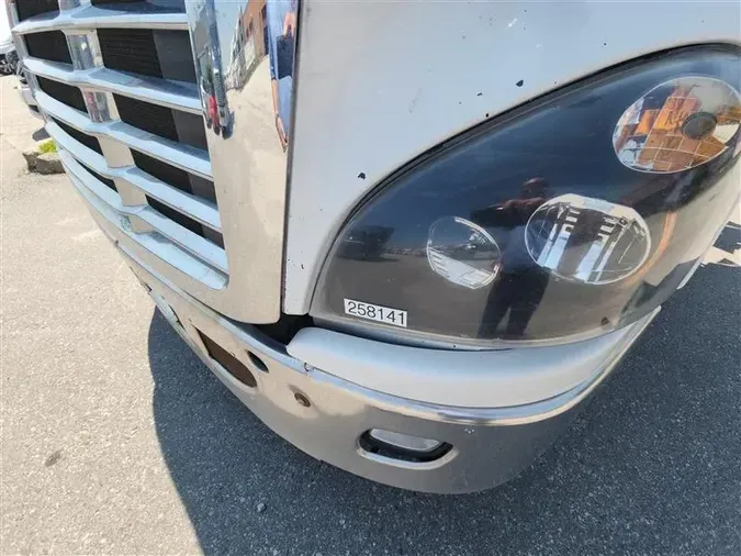 2017 FREIGHTLINER CASCADIA