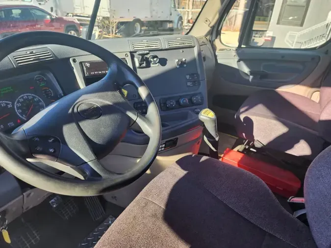 2019 FREIGHTLINER/MERCEDES CASCADIA 12502ff313168f867dd1d088bf37df551b0