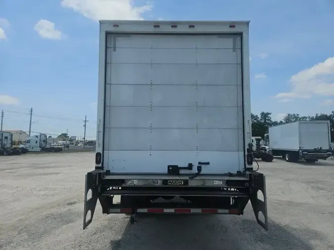 2018 FREIGHTLINER/MERCEDES M2 106