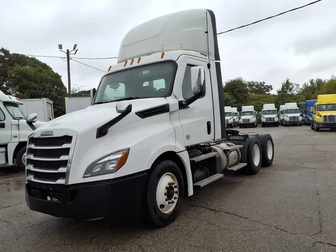 2021 FREIGHTLINER/MERCEDES NEW CASCADIA PX12664030a581c9c32dbf6740abd5272a2989f