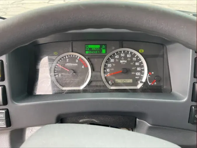 2022 Isuzu NPR-XD