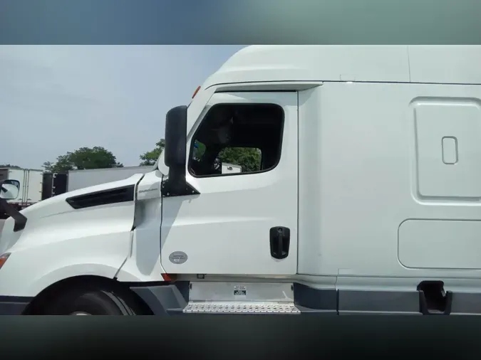 2021 Freightliner Cascadia 126030e81762341f3d5aa135dec2c3797f2