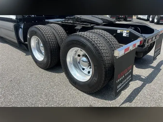 2020 PETERBILT 579