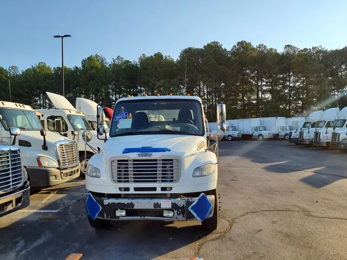 2015 FREIGHTLINER/MERCEDES M2 106