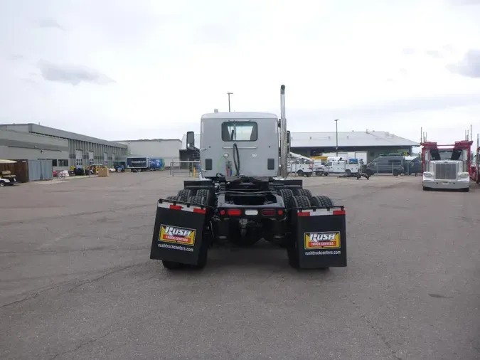 2021 Peterbilt 567