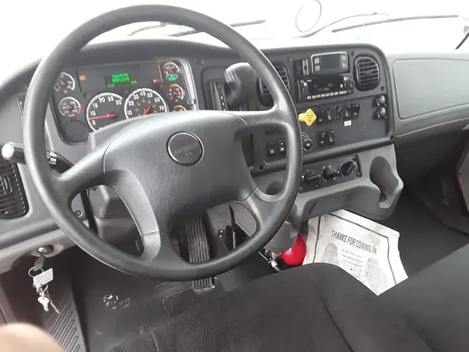 2023 FREIGHTLINER/MERCEDES M2 1060320812b41df7355c23b88227326880e