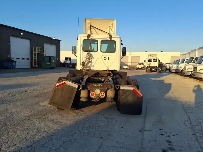 2019 FREIGHTLINER/MERCEDES CASCADIA 125032170ecfec60f94e63010bbb9d4d930