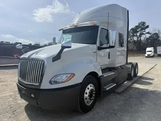 2020 International LT625