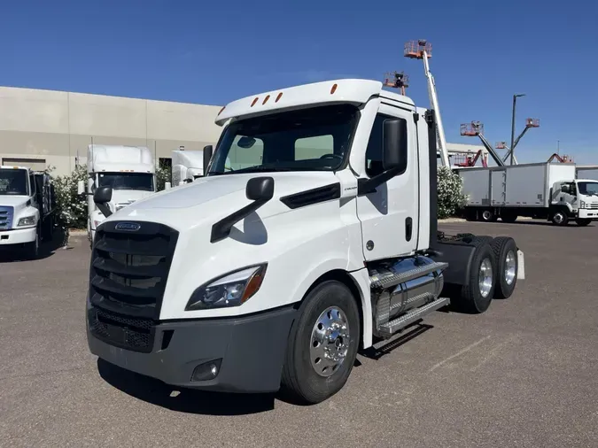 2022 Freightliner Cascadia