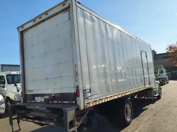 2019 FREIGHTLINER/MERCEDES M2 106