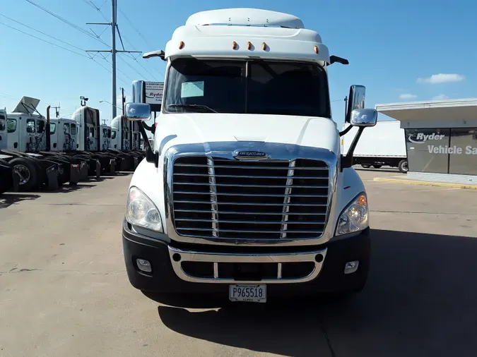 2017 FREIGHTLINER/MERCEDES CASCADIA 125