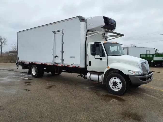 2018 NAVISTAR INTERNATIONAL 4300