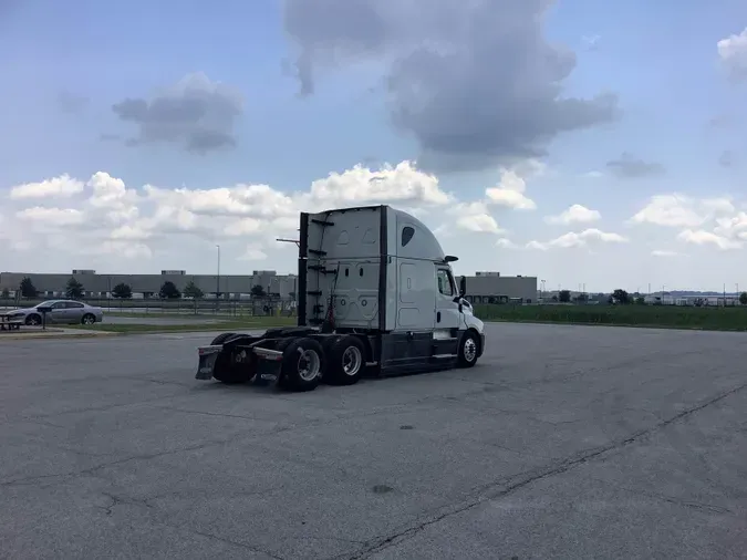 2024 Freightliner Cascadia 126033d03425ed524a58da2218592124ee0