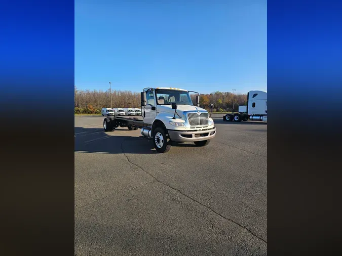 2020 NAVISTAR INTERNATIONAL MV607 (4X2)