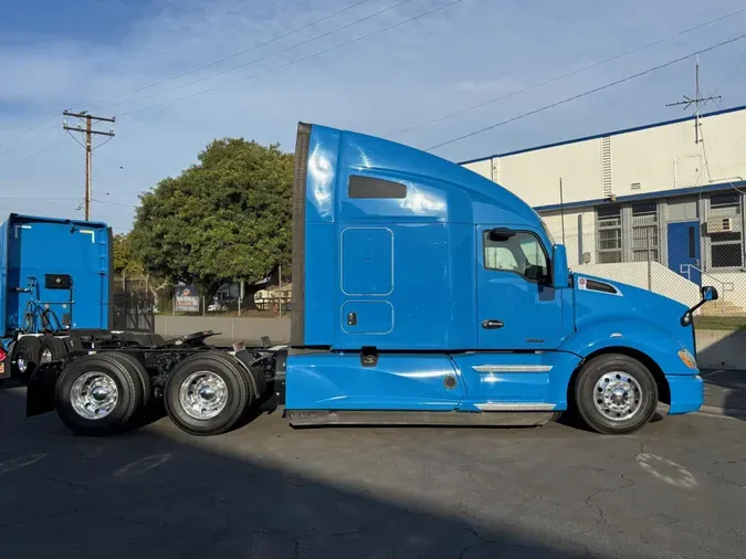 2021 Kenworth T680