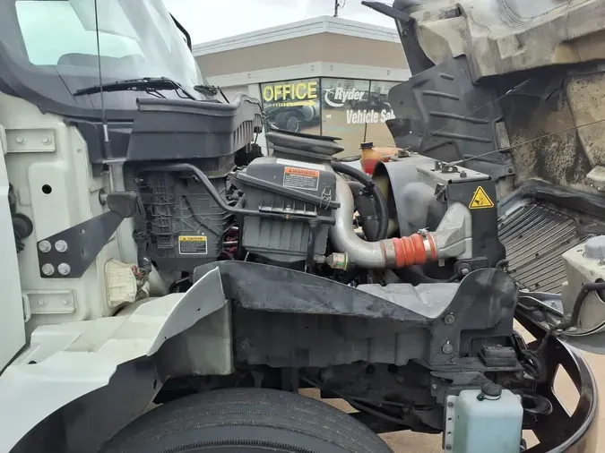 2020 NAVISTAR INTERNATIONAL MV607 (4X2)