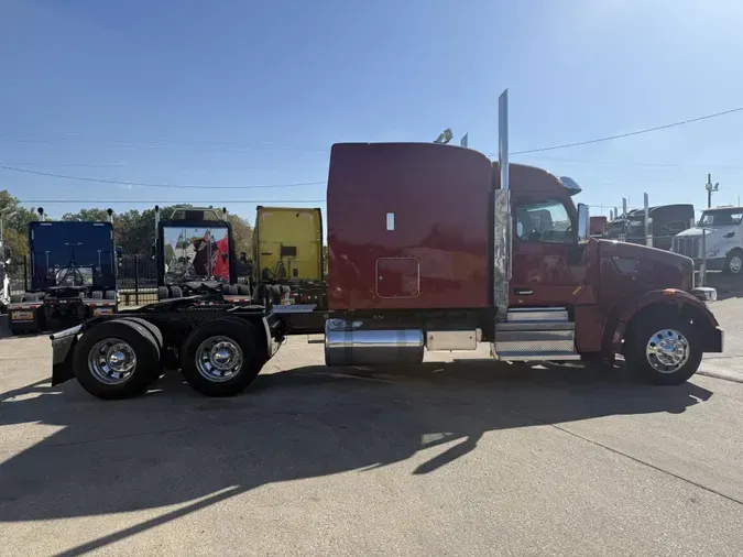 2022 Peterbilt 567