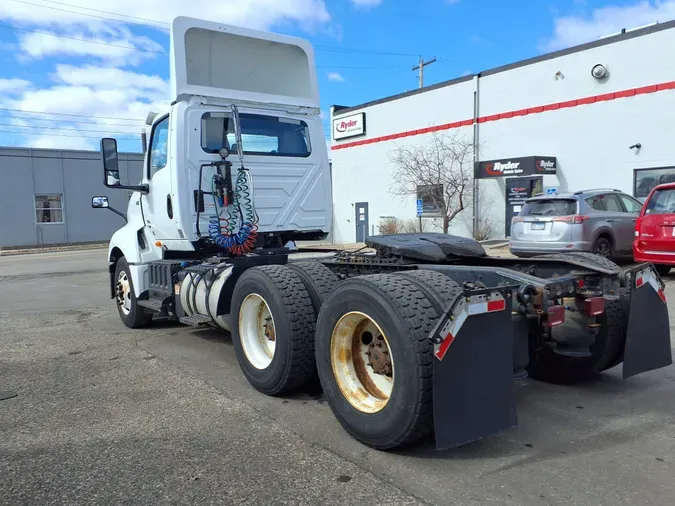 2019 NAVISTAR INTERNATIONAL LT625 DAYCAB T/A