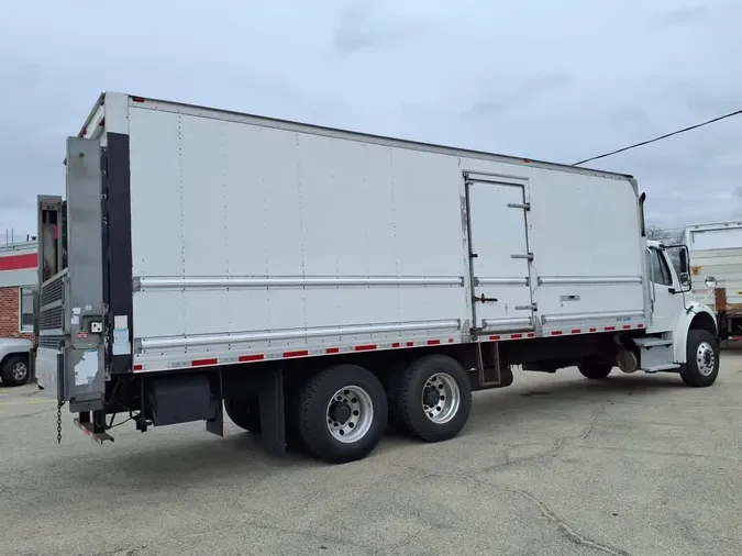 2019 FREIGHTLINER/MERCEDES M2 106