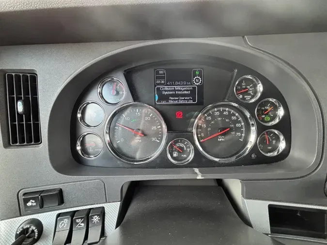 2022 Kenworth T680