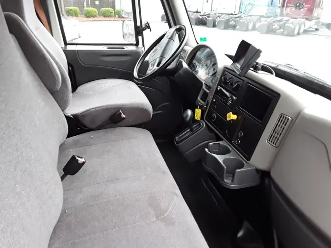 2019 NAVISTAR INTERNATIONAL 4300