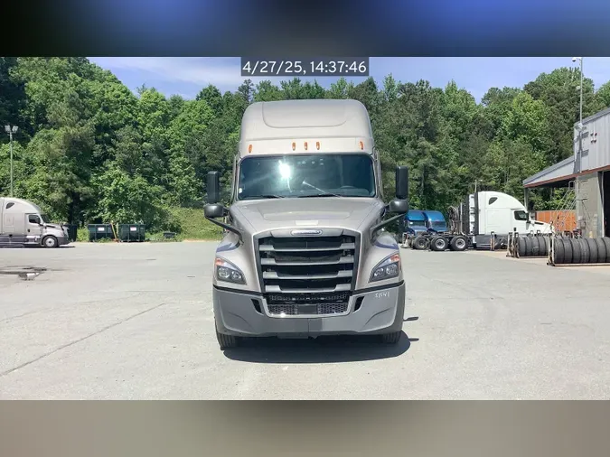 2021 Freightliner Cascadia