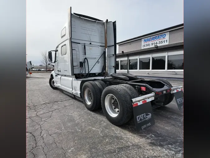 2022 VOLVO VNL64T860