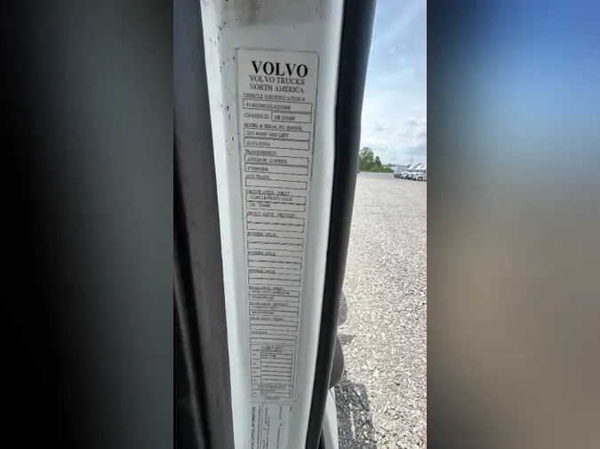 2020 Volvo VNL300