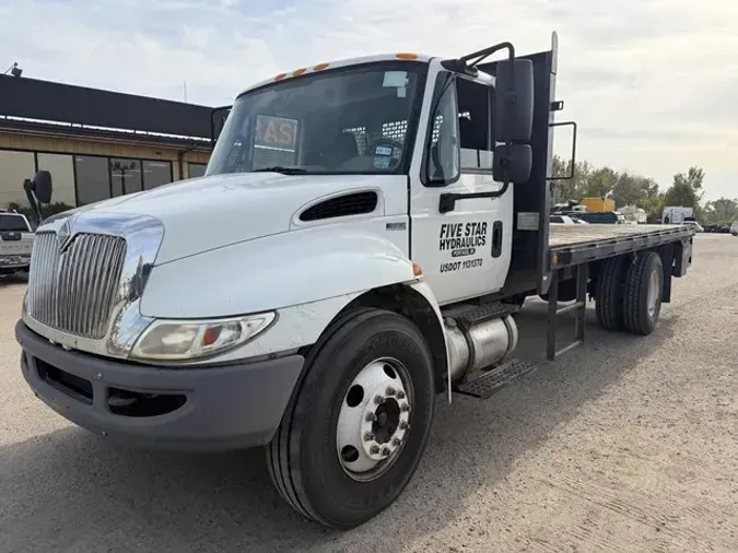 2012 INTERNATIONAL DURASTAR 4300
