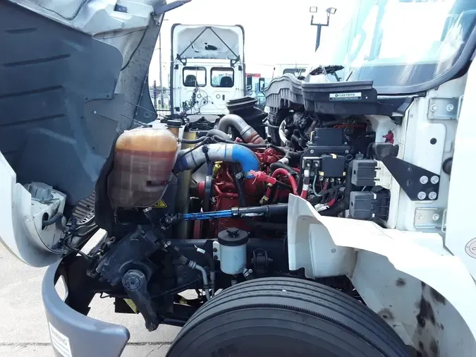 2019 NAVISTAR INTERNATIONAL 4300