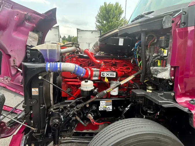 2022 Kenworth T680