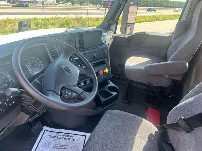2020 International LT625