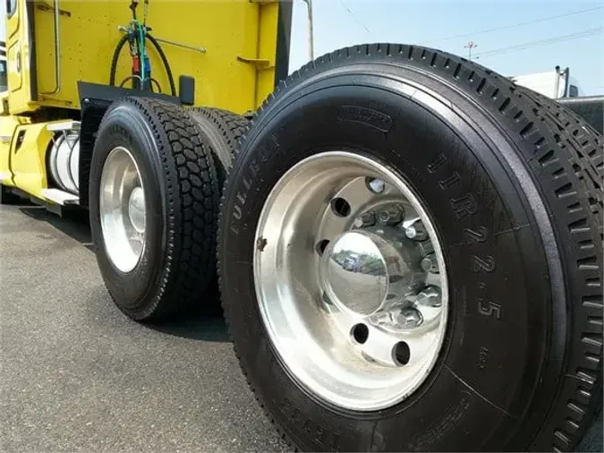 2015 KENWORTH T680