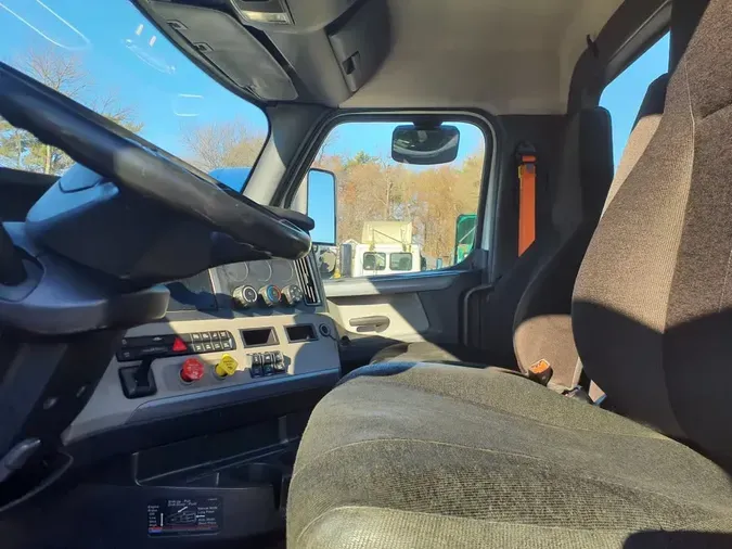 2019 FREIGHTLINER/MERCEDES NEW CASCADIA PX12664