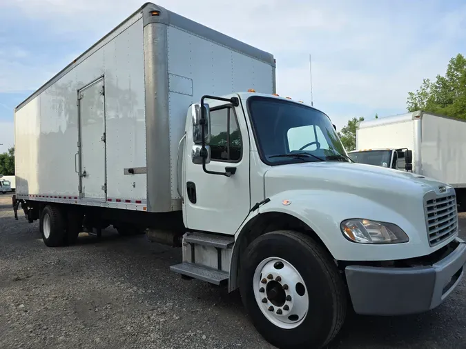 2016 FREIGHTLINER/MERCEDES M2 106