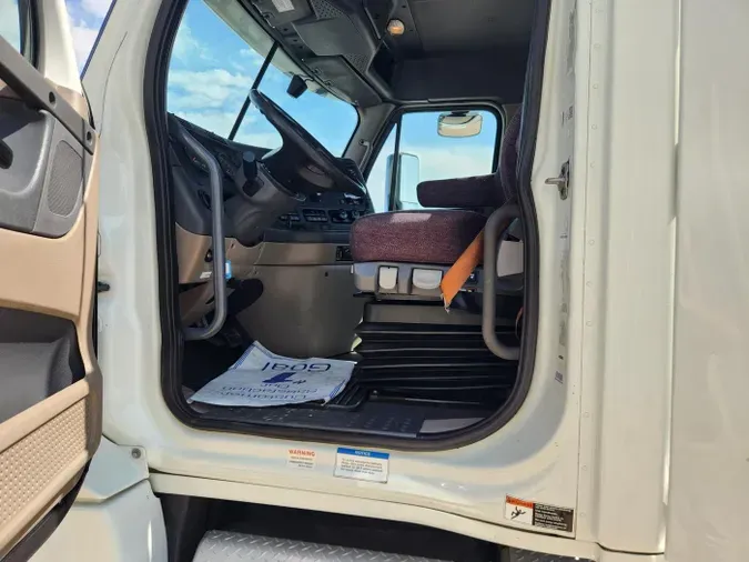 2019 Kenworth T270