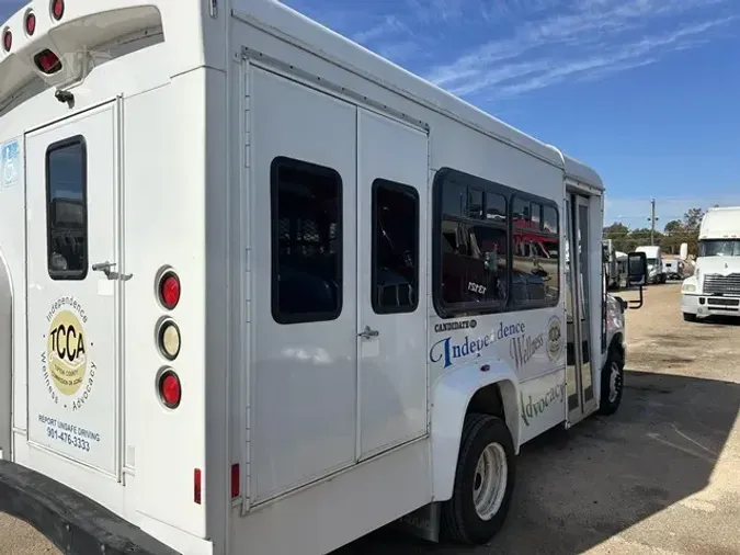 2008 FORD E350036d5a53f1f90c7e6c114099cc368901