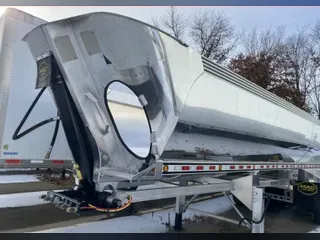 2025 Mac Trailers End Dump