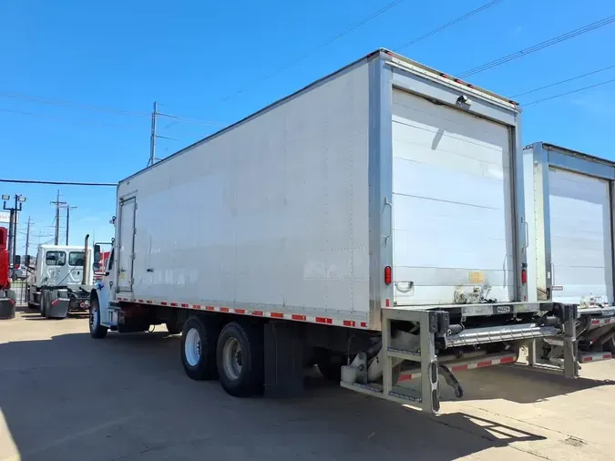 2020 FREIGHTLINER/MERCEDES M2 106