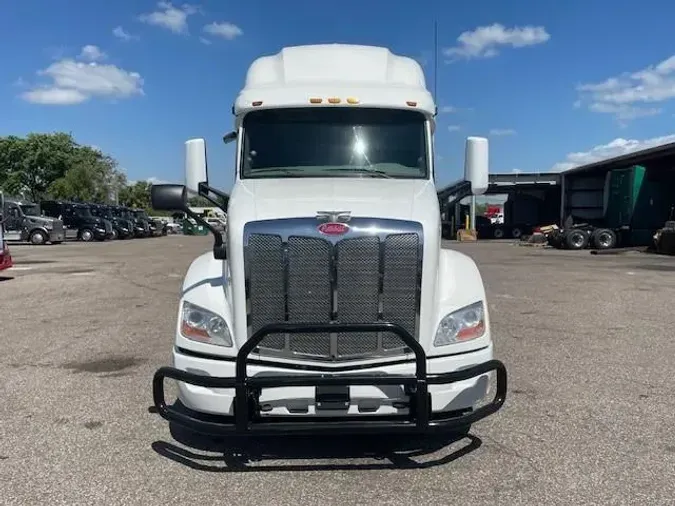 2022 Peterbilt 579