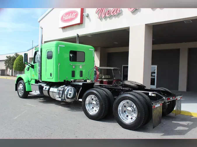 2021 Peterbilt 567