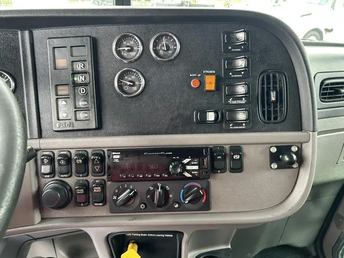 2020 Peterbilt 365
