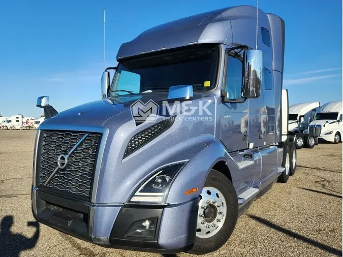 2023 VOLVO VNL64T76003798f440d39003bd39c09d033787b6f