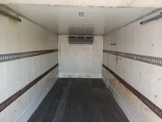 2016 FREIGHTLINER M2