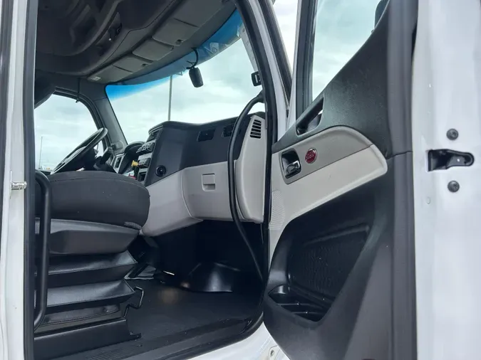2022 Peterbilt 579